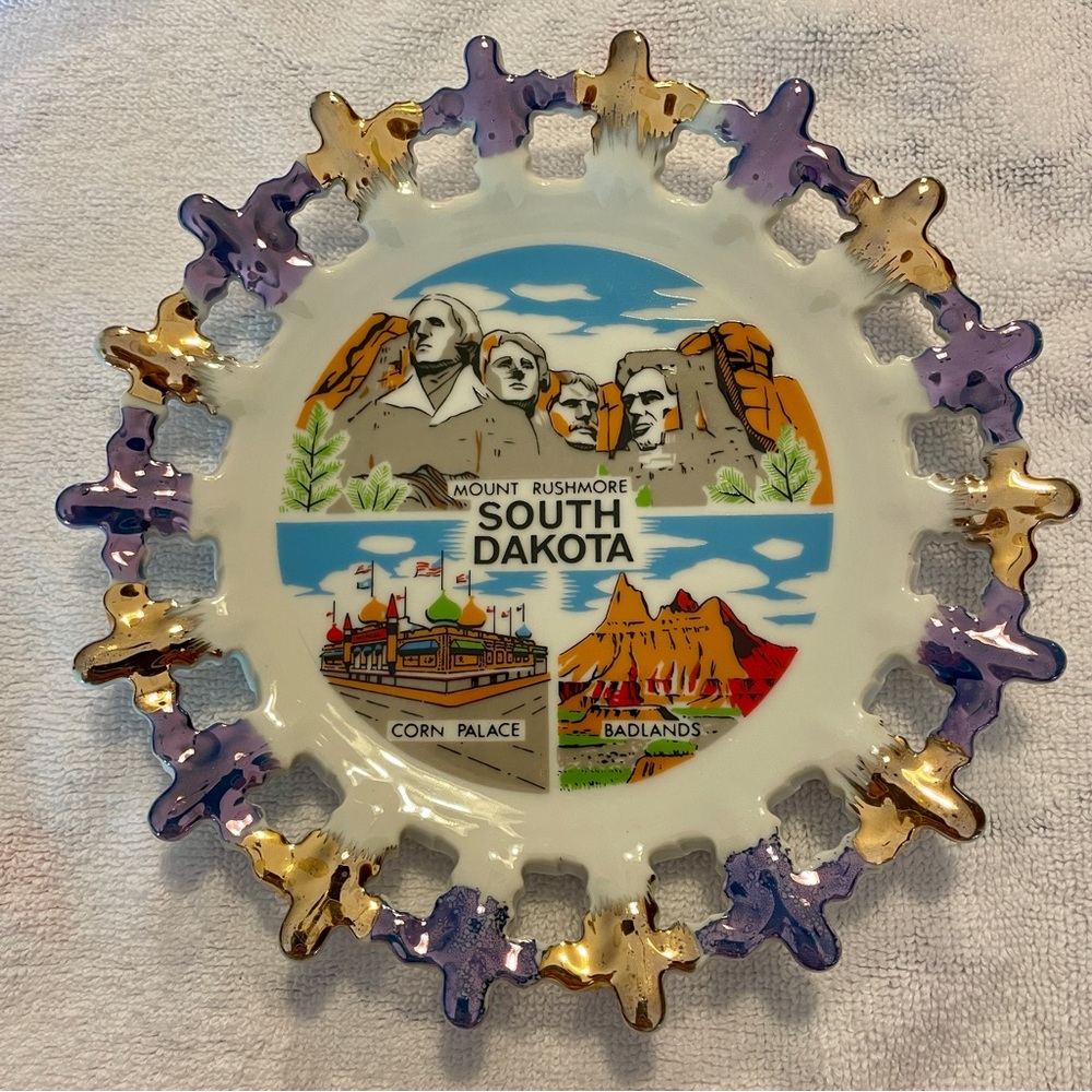 Vintage 1960s South Dakota Souvenir Collector Plate Reticulated Purple Gold Edge